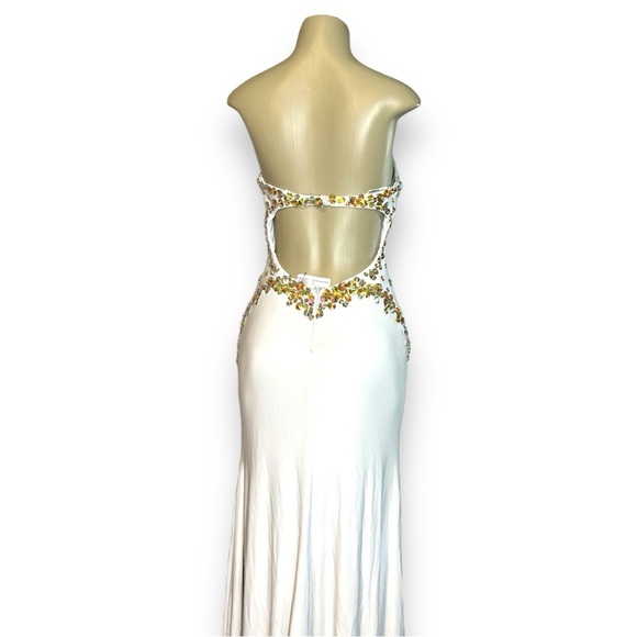 White Dress - Picture 8 of 9